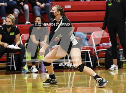 Thumbnail 3 in Escalon vs. Sonora (CIF SJS D4 Final) photogallery.
