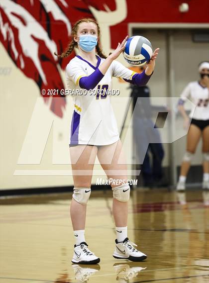 Thumbnail 2 in Escalon vs. Sonora (CIF SJS D4 Final) photogallery.