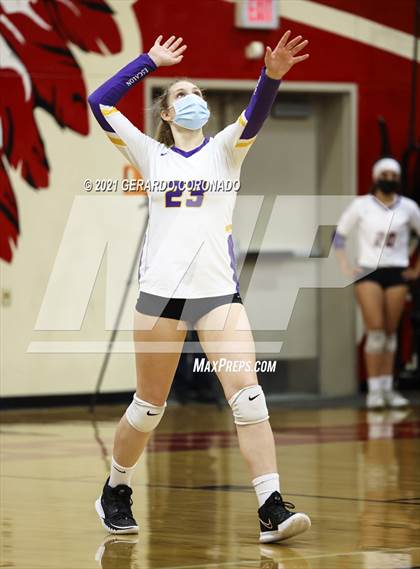 Thumbnail 2 in Escalon vs. Sonora (CIF SJS D4 Final) photogallery.