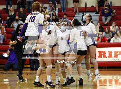 Thumbnail 2 in Escalon vs. Sonora (CIF SJS D4 Final) photogallery.
