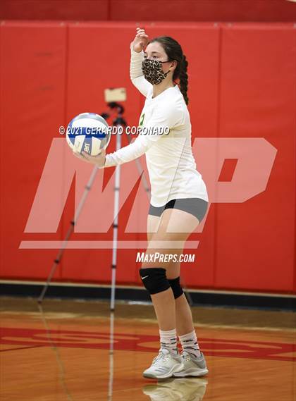 Thumbnail 2 in Escalon vs. Sonora (CIF SJS D4 Final) photogallery.