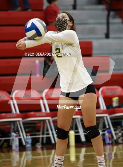 Thumbnail 3 in Escalon vs. Sonora (CIF SJS D4 Final) photogallery.