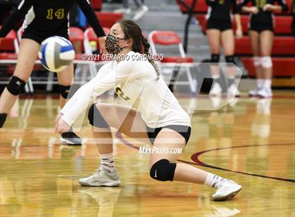 Thumbnail 1 in Escalon vs. Sonora (CIF SJS D4 Final) photogallery.