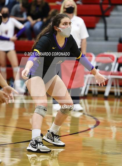 Thumbnail 1 in Escalon vs. Sonora (CIF SJS D4 Final) photogallery.