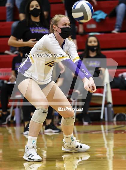 Thumbnail 3 in Escalon vs. Sonora (CIF SJS D4 Final) photogallery.