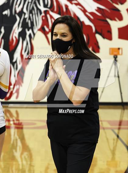 Thumbnail 3 in Escalon vs. Sonora (CIF SJS D4 Final) photogallery.