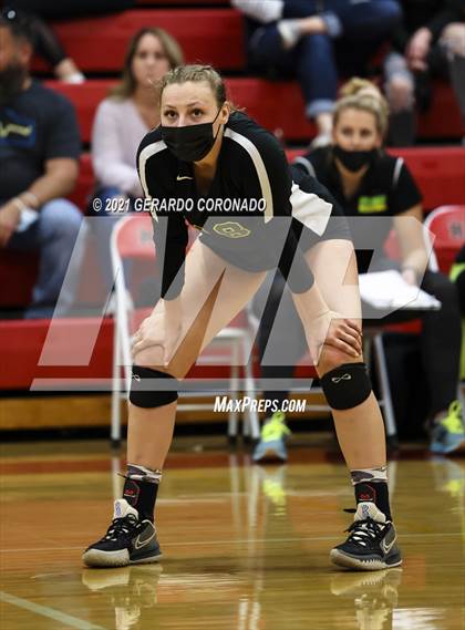 Thumbnail 3 in Escalon vs. Sonora (CIF SJS D4 Final) photogallery.