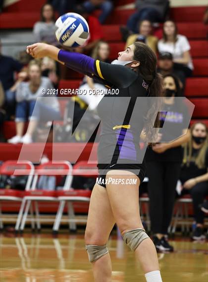 Thumbnail 3 in Escalon vs. Sonora (CIF SJS D4 Final) photogallery.