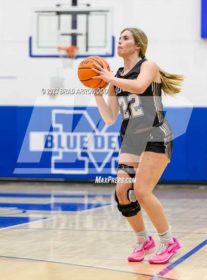 Thumbnail 1 in Hough @ Mooresville photogallery.