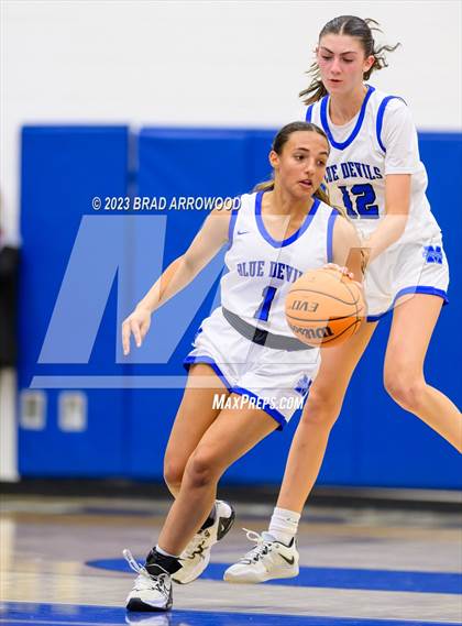 Thumbnail 1 in Hough @ Mooresville photogallery.