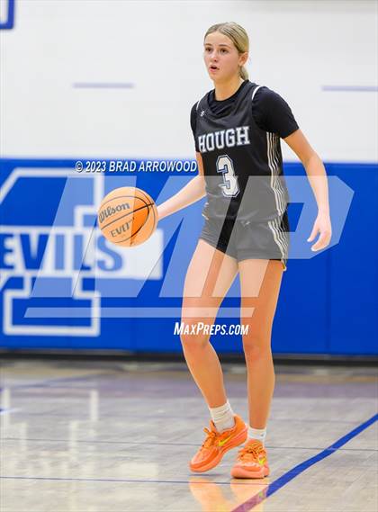 Thumbnail 1 in Hough @ Mooresville photogallery.