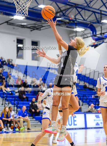 Thumbnail 2 in Hough @ Mooresville photogallery.