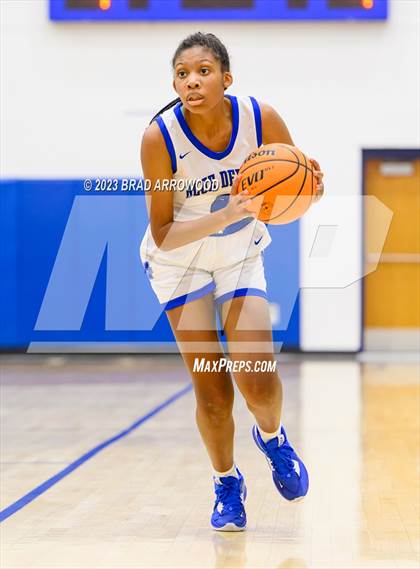 Thumbnail 1 in Hough @ Mooresville photogallery.
