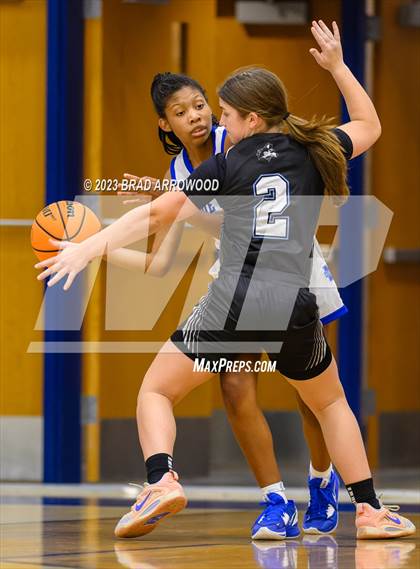 Thumbnail 2 in Hough @ Mooresville photogallery.