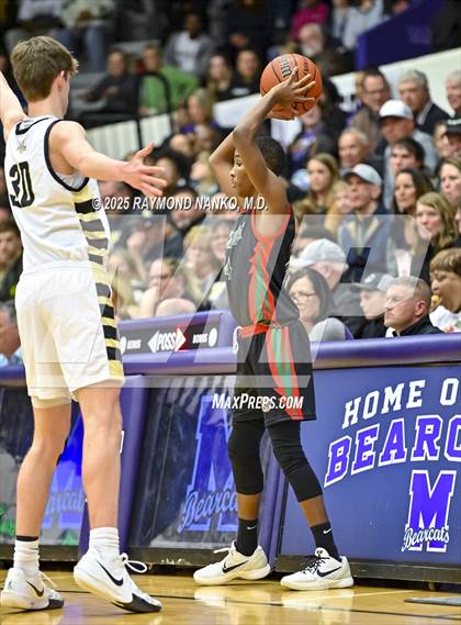 Thumbnail 2 in Anderson vs. Mt. Vernon (IHSAA 4A Section 9 Semifinal)  photogallery.
