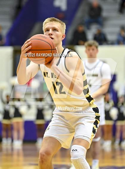 Thumbnail 3 in Anderson vs. Mt. Vernon (IHSAA 4A Section 9 Semifinal)  photogallery.