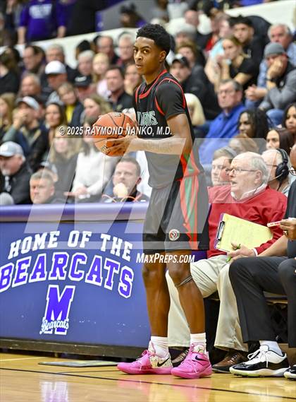 Thumbnail 2 in Anderson vs. Mt. Vernon (IHSAA 4A Section 9 Semifinal)  photogallery.