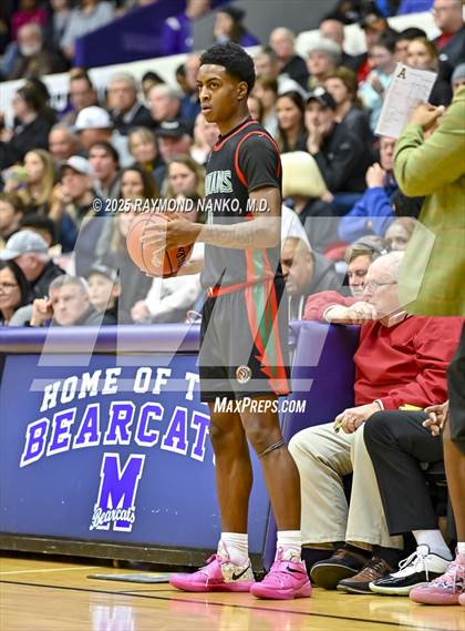 Thumbnail 2 in Anderson vs. Mt. Vernon (IHSAA 4A Section 9 Semifinal)  photogallery.