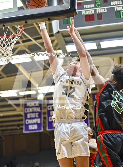 Thumbnail 2 in Anderson vs. Mt. Vernon (IHSAA 4A Section 9 Semifinal)  photogallery.