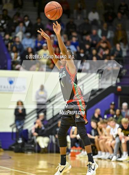 Thumbnail 1 in Anderson vs. Mt. Vernon (IHSAA 4A Section 9 Semifinal)  photogallery.