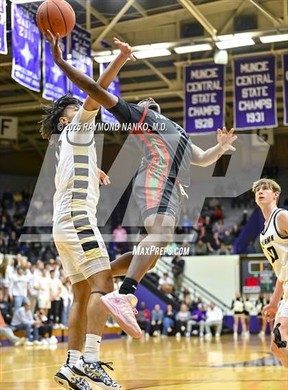 Thumbnail 1 in Anderson vs. Mt. Vernon (IHSAA 4A Section 9 Semifinal)  photogallery.