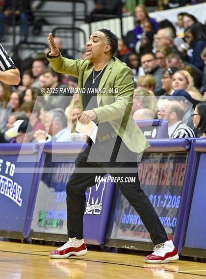 Thumbnail 3 in Anderson vs. Mt. Vernon (IHSAA 4A Section 9 Semifinal)  photogallery.