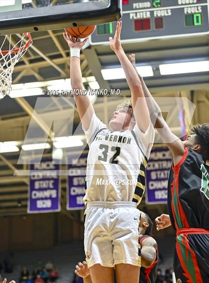 Thumbnail 1 in Anderson vs. Mt. Vernon (IHSAA 4A Section 9 Semifinal)  photogallery.