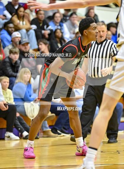 Thumbnail 3 in Anderson vs. Mt. Vernon (IHSAA 4A Section 9 Semifinal)  photogallery.