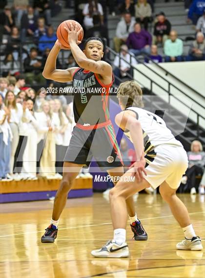 Thumbnail 1 in Anderson vs. Mt. Vernon (IHSAA 4A Section 9 Semifinal)  photogallery.