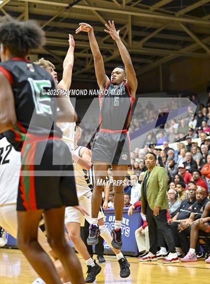 Thumbnail 1 in Anderson vs. Mt. Vernon (IHSAA 4A Section 9 Semifinal)  photogallery.