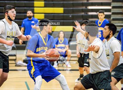 Thumbnail 2 in Grossmont @ Olympian photogallery.