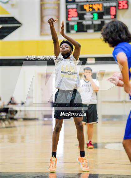 Thumbnail 1 in Grossmont @ Olympian photogallery.