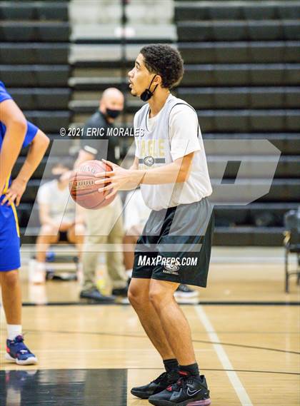 Thumbnail 2 in Grossmont @ Olympian photogallery.