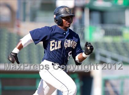 Thumbnail 2 in Elk Grove vs. Monte Vista photogallery.