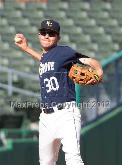 Thumbnail 1 in Elk Grove vs. Monte Vista photogallery.