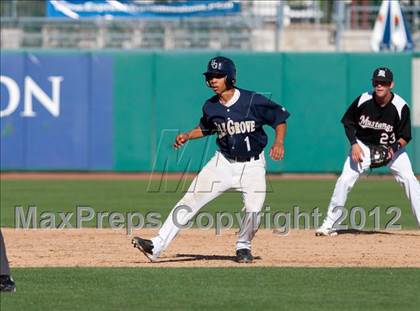 Thumbnail 2 in Elk Grove vs. Monte Vista photogallery.