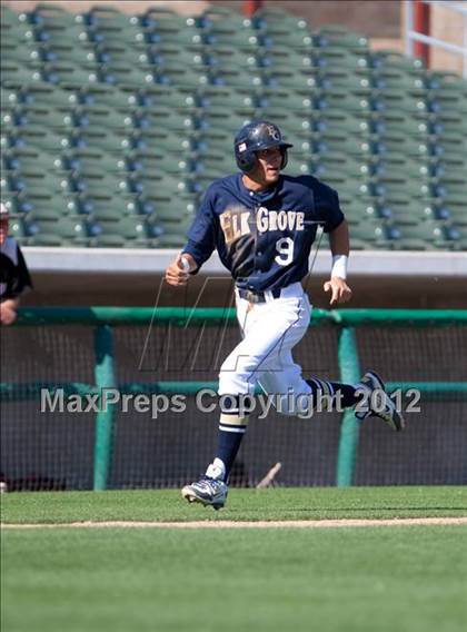 Thumbnail 3 in Elk Grove vs. Monte Vista photogallery.