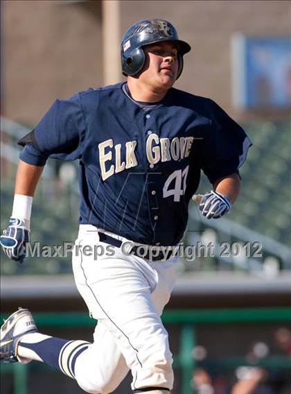 Thumbnail 3 in Elk Grove vs. Monte Vista photogallery.