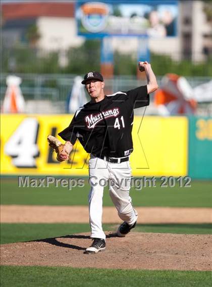 Thumbnail 2 in Elk Grove vs. Monte Vista photogallery.