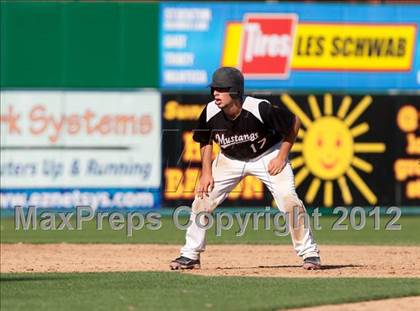 Thumbnail 2 in Elk Grove vs. Monte Vista photogallery.