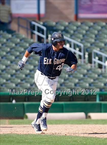 Thumbnail 2 in Elk Grove vs. Monte Vista photogallery.