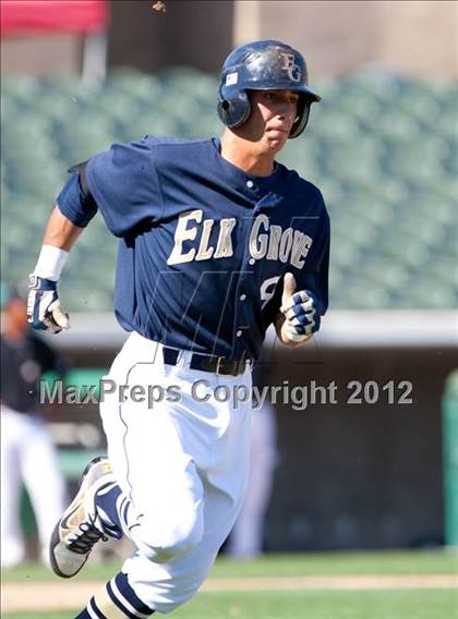 Thumbnail 1 in Elk Grove vs. Monte Vista photogallery.