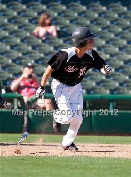 Thumbnail 2 in Elk Grove vs. Monte Vista photogallery.