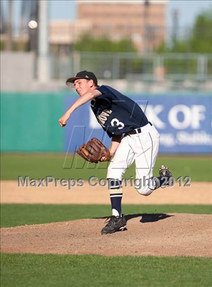 Thumbnail 3 in Elk Grove vs. Monte Vista photogallery.