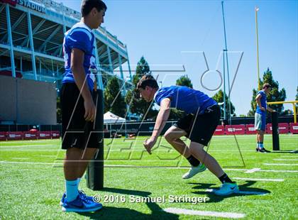 Thumbnail 1 in USA Football/MaxPreps Media Day @ SF 49ers facility photogallery.