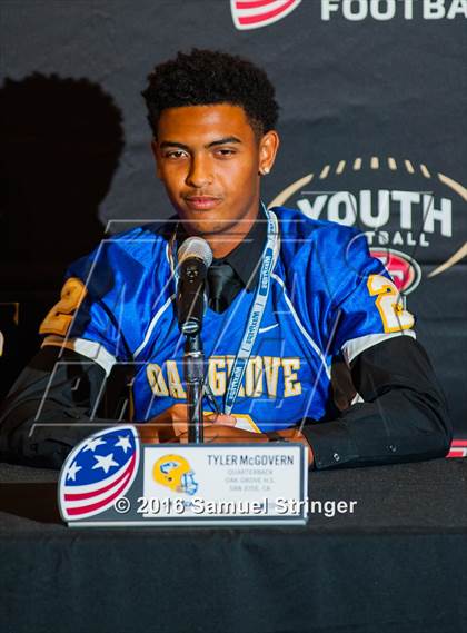 Thumbnail 2 in USA Football/MaxPreps Media Day @ SF 49ers facility photogallery.
