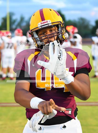 Thumbnail 1 in Brophy College Prep @ Mountain Pointe photogallery.