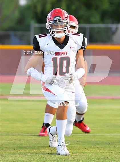 Thumbnail 1 in Brophy College Prep @ Mountain Pointe photogallery.