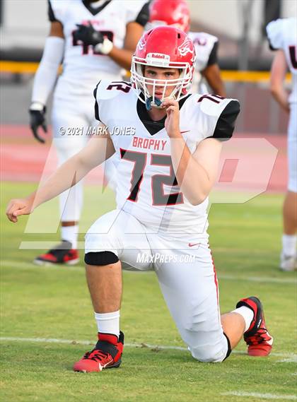 Thumbnail 2 in Brophy College Prep @ Mountain Pointe photogallery.