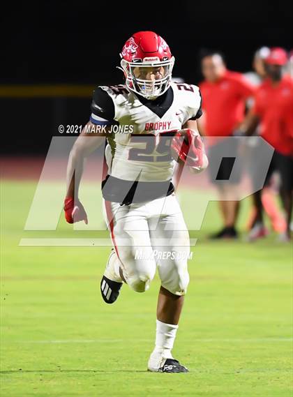 Thumbnail 1 in Brophy College Prep @ Mountain Pointe photogallery.